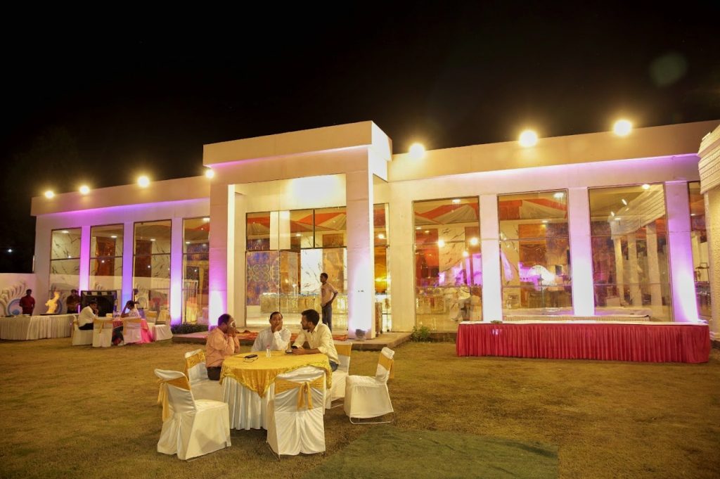 Banquet Hall Outdoor Seating Area